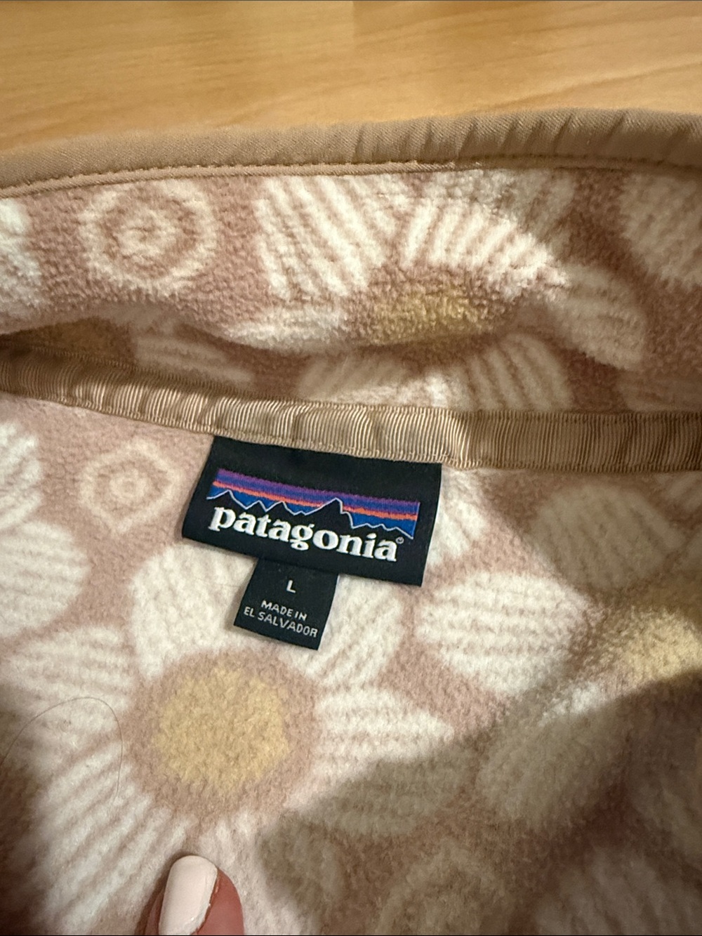 Patagonia Daisy Snap-T Fleece Pullover - Beige, White & Yellow - Picture 3 of 4